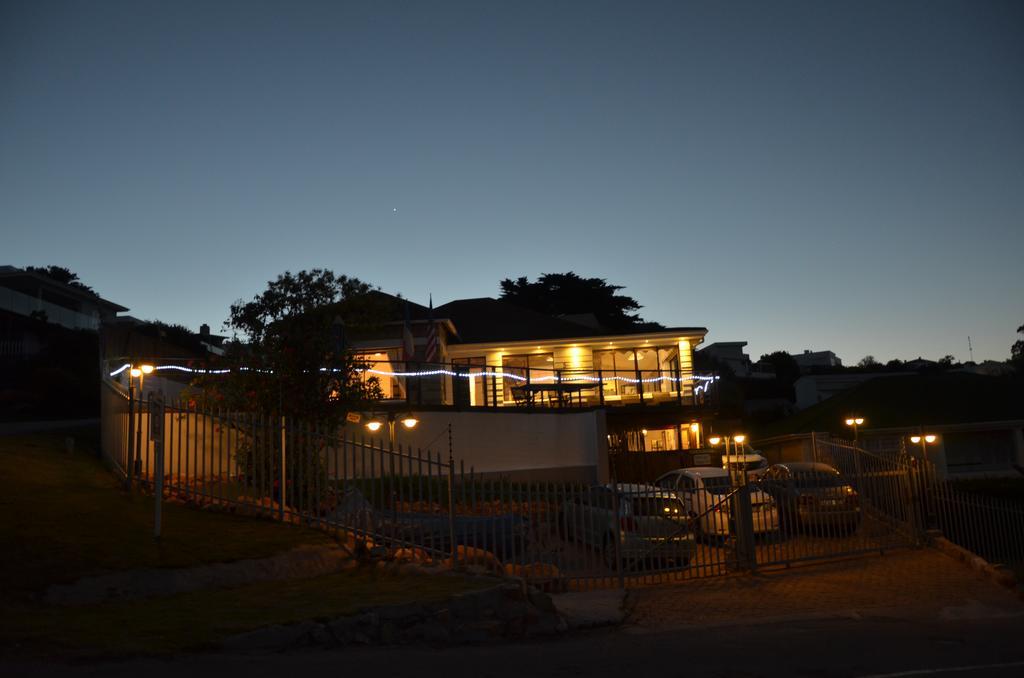 5Th House B&B Plettenberg Bay Exteriör bild